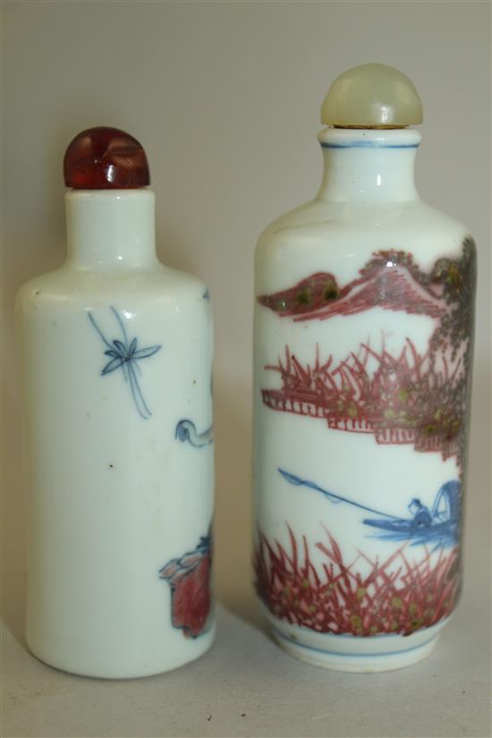 Two Chinese underglaze blue and copper red cylindrical snuff bottles, 1830-1900, 7cm